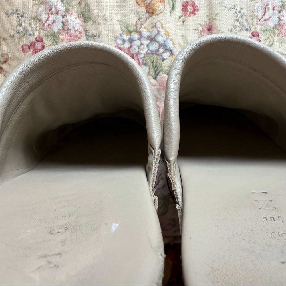 M. Gemi Cream Mules with Woven Leather and Wooden Sole - Picture 7 of 9